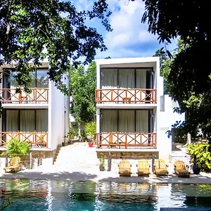 Hotel Casa Tortuga - Cenotes Park Inclusive Tulum